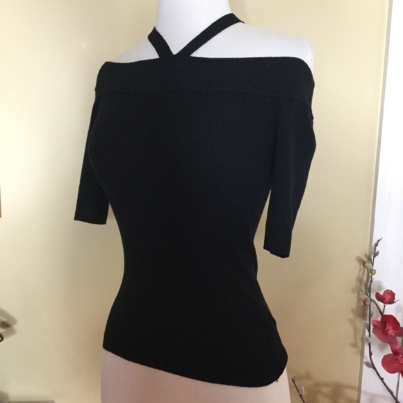 EXPRESS Cold Shoulder Black Knit Top NWT - Picture 4 of 6